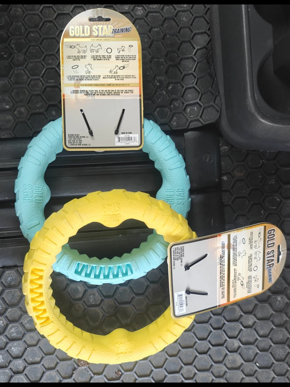 Gold Star Training Large Tug Ring Dog Toy - Vanilla Scented, Durable Rubber Larg